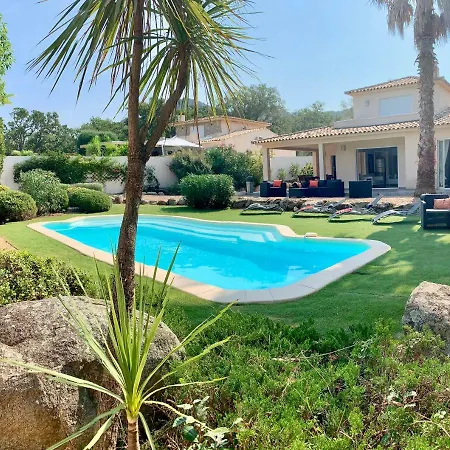 Casamirafio à Palombaggia Piscine Chauffée Et 8 à 9 Personnes Villa