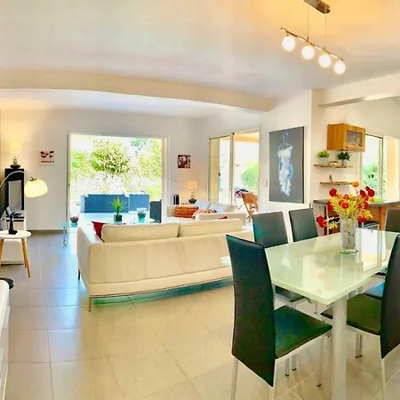 Casamirafio à Palombaggia Piscine Chauffée Et 8 à 9 Personnes Villa *